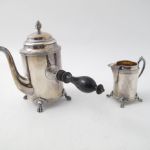 656 1069 COFFEE POT